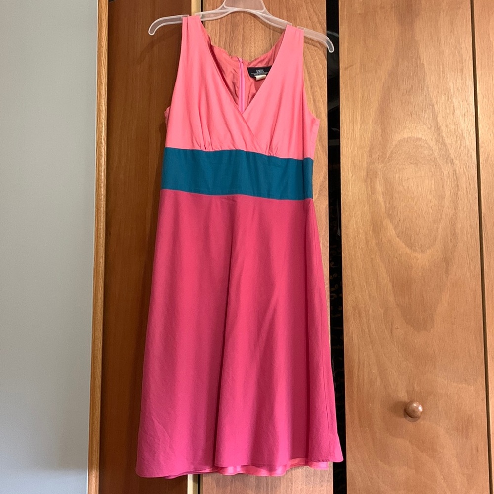 B. Moss dress